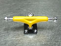 Yellowood archived brand/product image from 2014-12-19.